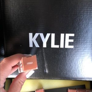 NWT Kylie cosmetics lipgloss shade literally